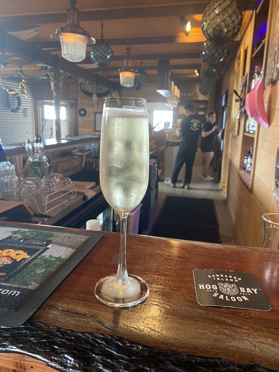 Maureen Hill tweet media