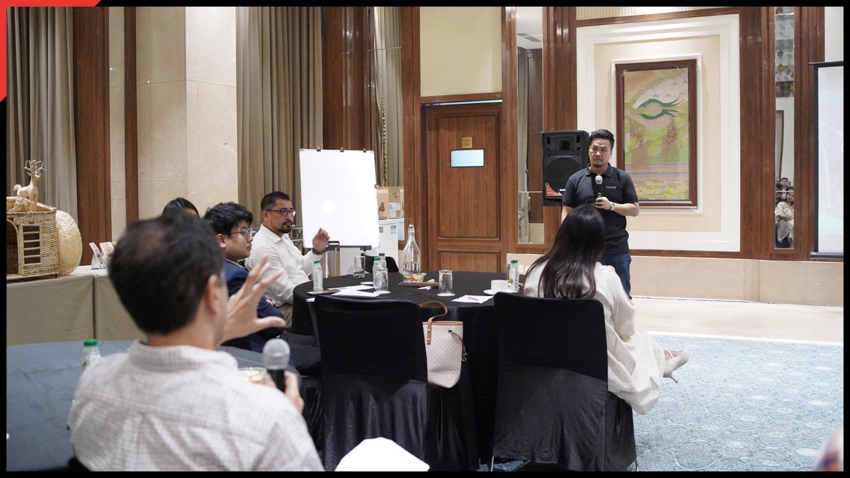 IIMAVentures's tweet photo. NEGL Demo Day | Guwahati
25 startups from Northeast India showcased innovations across sectors at the Northeast Growth Lab Demo Day, connecting with investors, ecosystem partners, and mentors.
#IIMAVentures #StartupIndia #NEGL https://t.co/LOv4uIHkqW