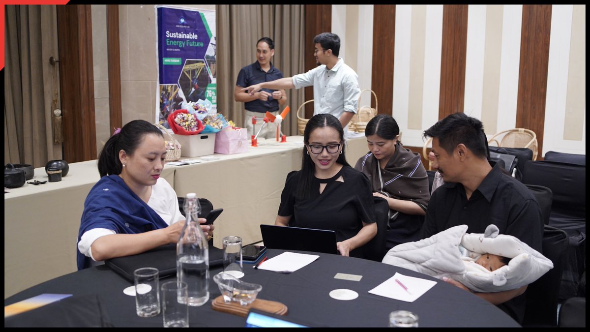 IIMAVentures's tweet photo. NEGL Demo Day | Guwahati
25 startups from Northeast India showcased innovations across sectors at the Northeast Growth Lab Demo Day, connecting with investors, ecosystem partners, and mentors.
#IIMAVentures #StartupIndia #NEGL https://t.co/LOv4uIHkqW