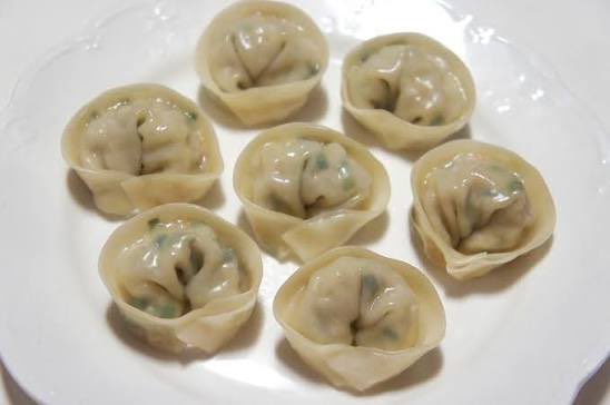 まる子 tweet media