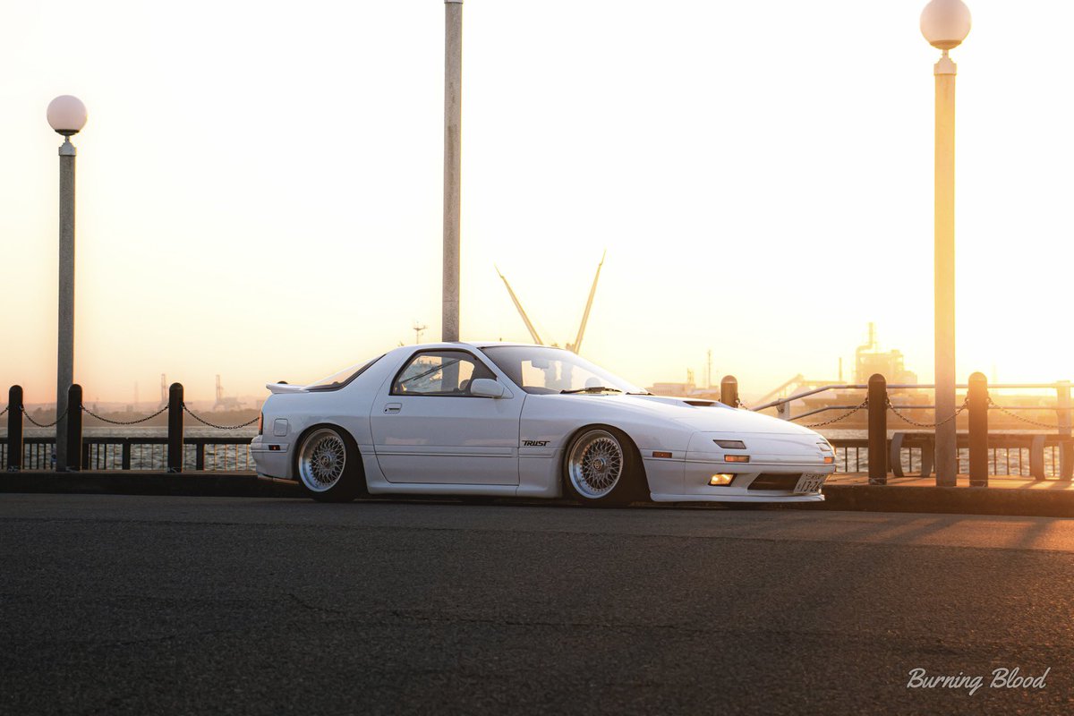 じゆんﾔ tweet media