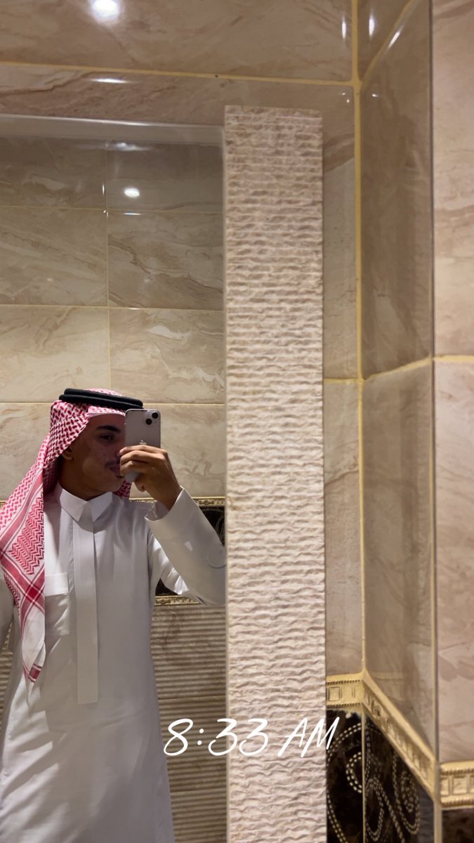 iiAz77 | مفتي tweet media