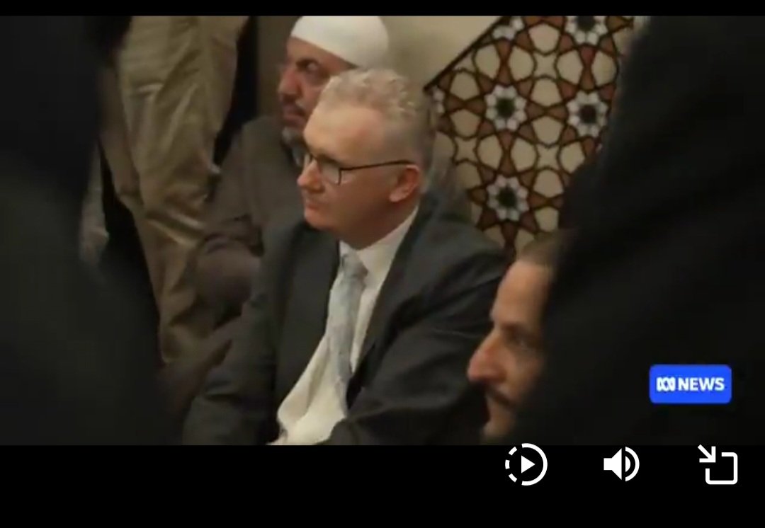 Just Jules ☮️ 🍉 tweet media