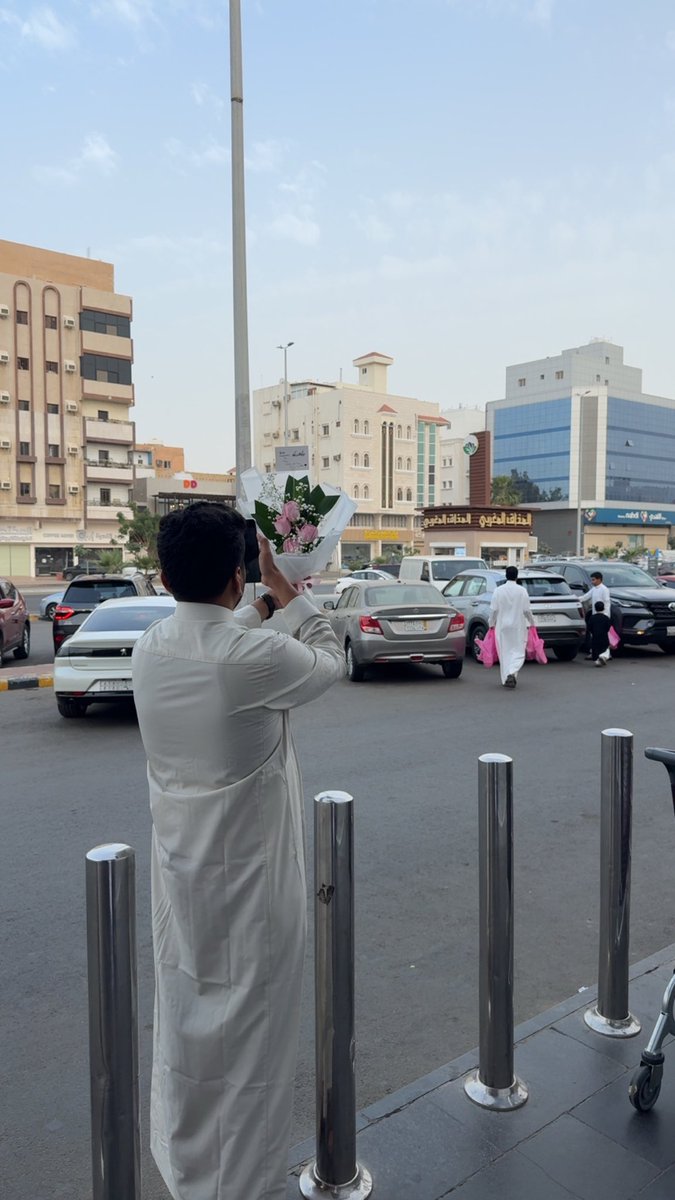 سادن tweet media