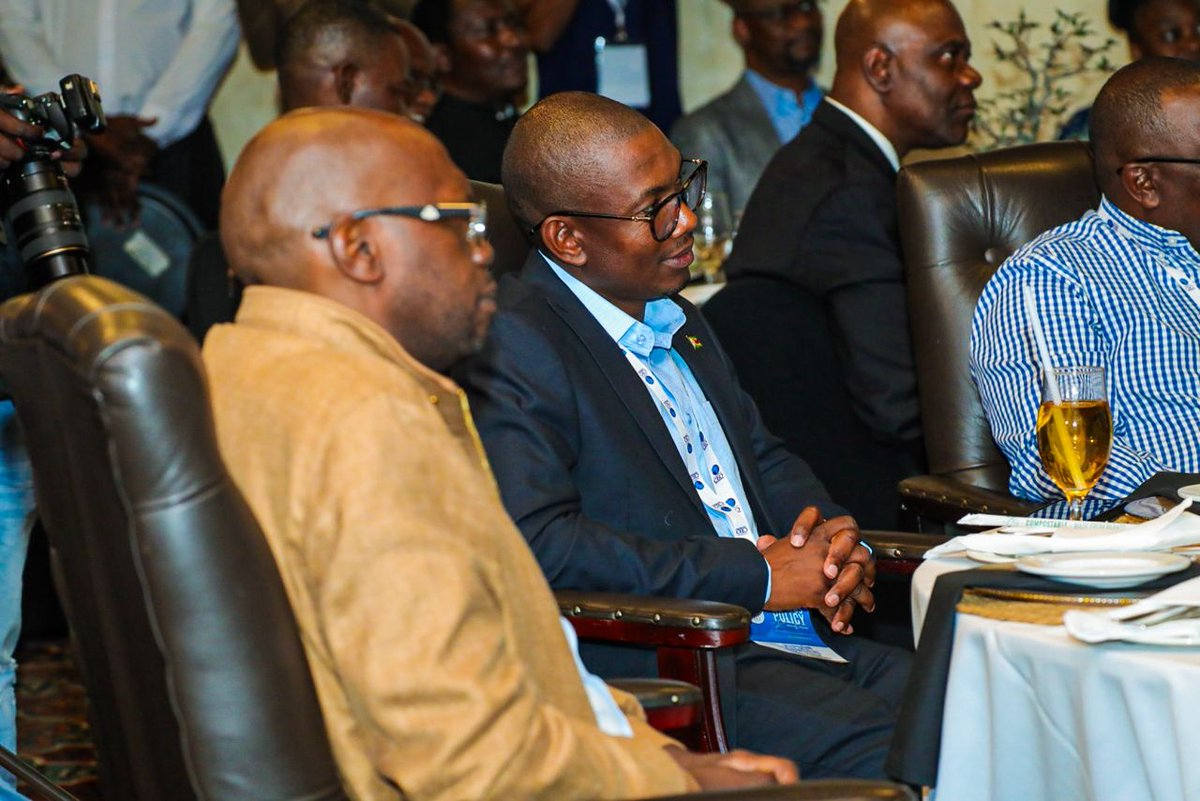 BaShona. tweet media