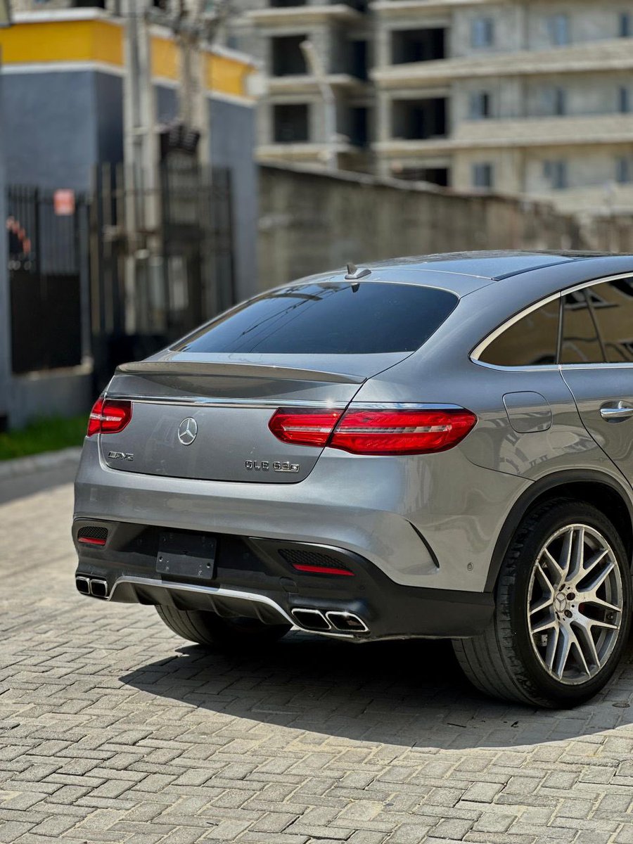 B¹G ZIM tweet media