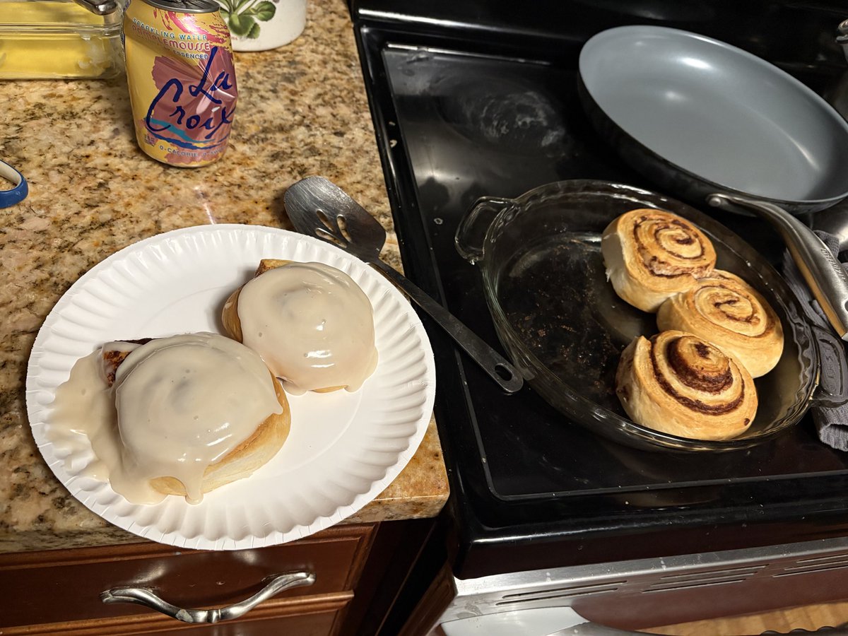 spencer 𓆟 tweet media