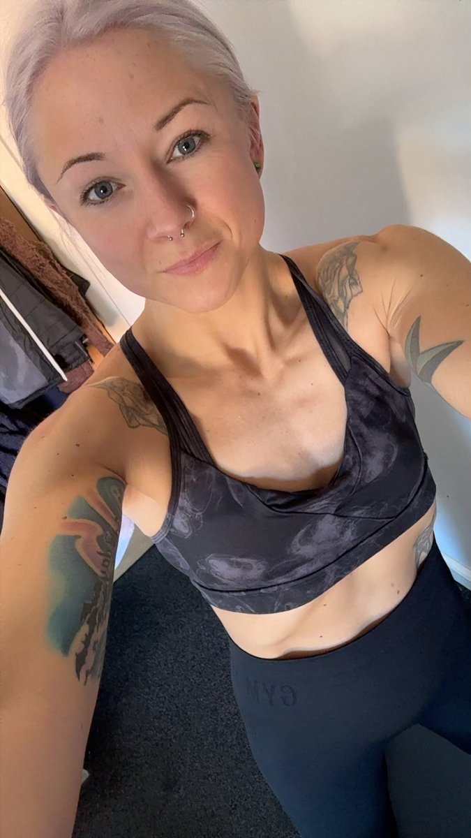 AmyGreatorex's tweet image. Behind every bit of progress is a lot of unseen work.
And I’m nowhere near done.
#boxing #dedication #motivation