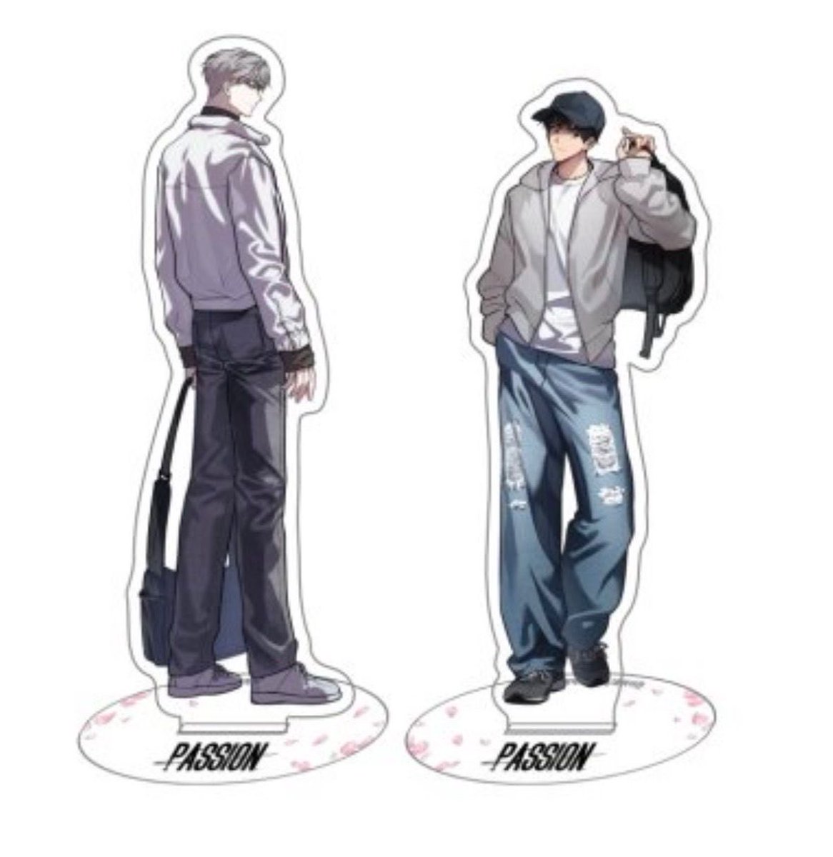 MerchandiseLove tweet media