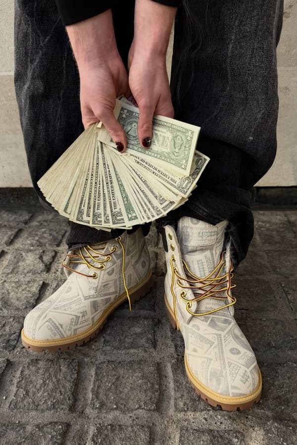 Supreme Plus tweet media