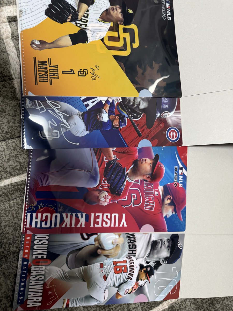 3GUN5's tweet photo. MLBのクリアファイル

求・山本由伸　吉田正尚　大谷翔平

譲・松井裕樹　菊池雄星　鈴木誠也　小笠原慎之介
♯MLB クリアファイル https://t.co/IN6Sn7AGcD