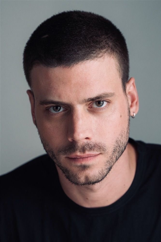 Francois Arnaud Pics tweet media