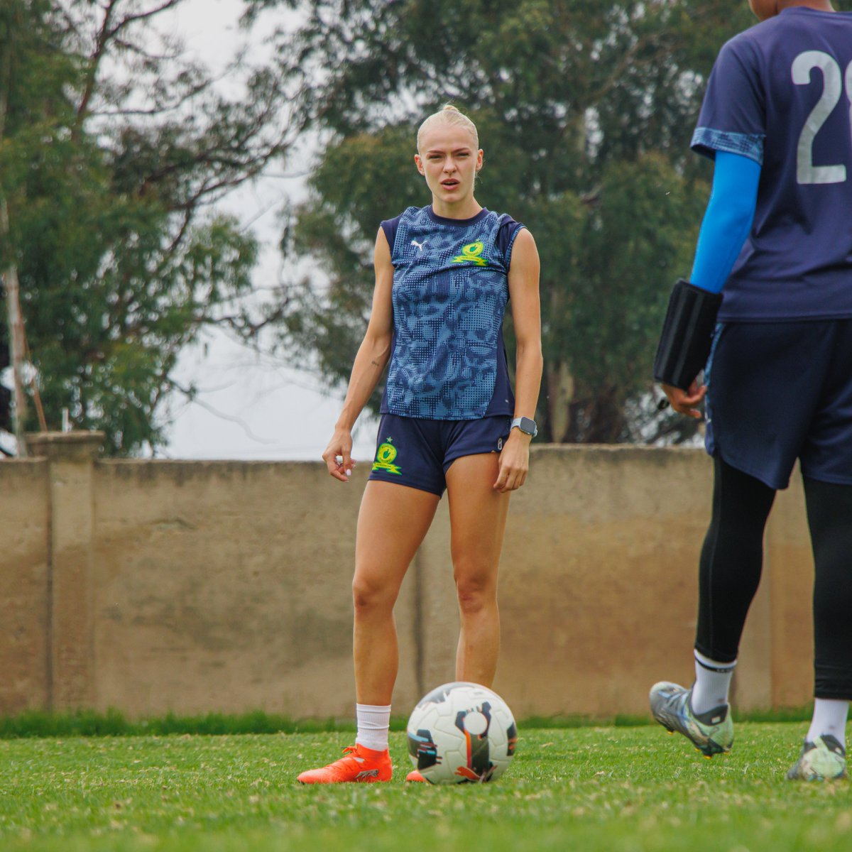 SundownsLadies's tweet image. Ke nako 💪

#SundownsLadies #AreyengMasandawana #Friyay