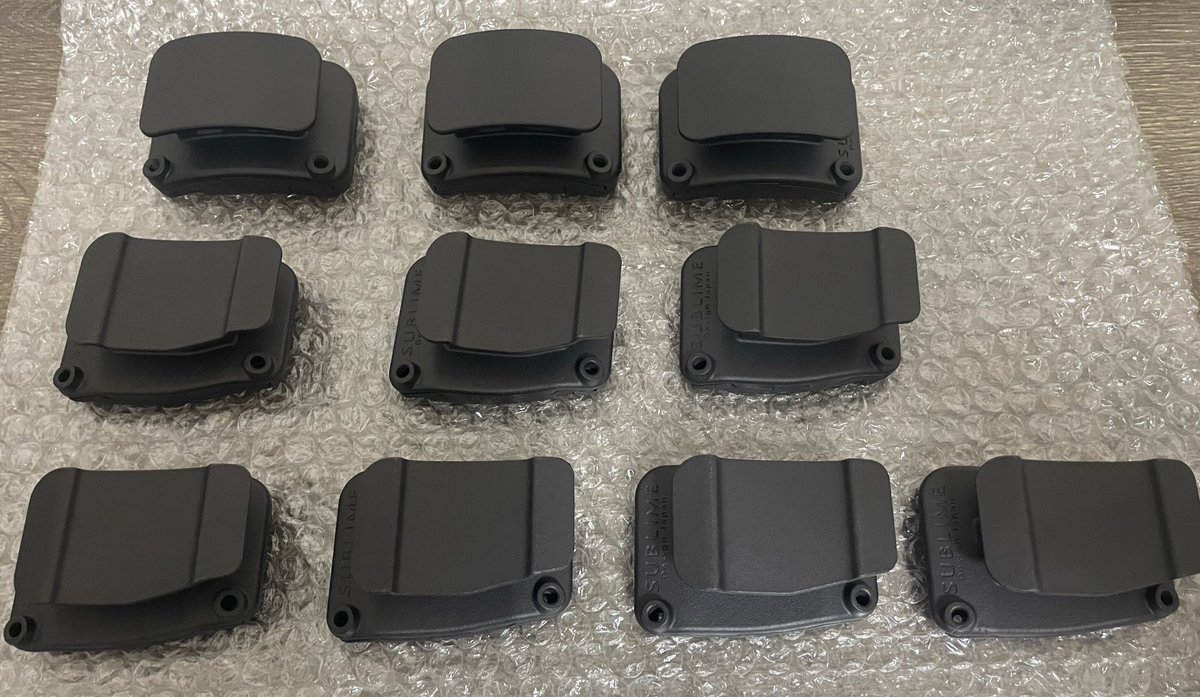 sublime_hal's tweet photo. 決済システムはトラブってますが、お客様にお届けする製品は順調に入荷してます！
検品後、速やかに発送出来るように頑張ります！ https://t.co/zWGQrw5mHD