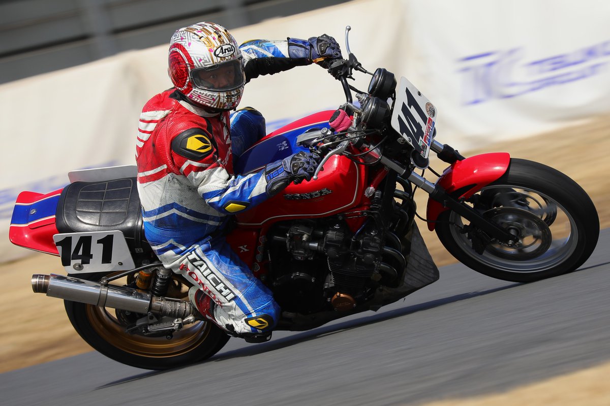 hrs_gu_1975's tweet photo. #goodsundayracers https://t.co/B7NINB74Am