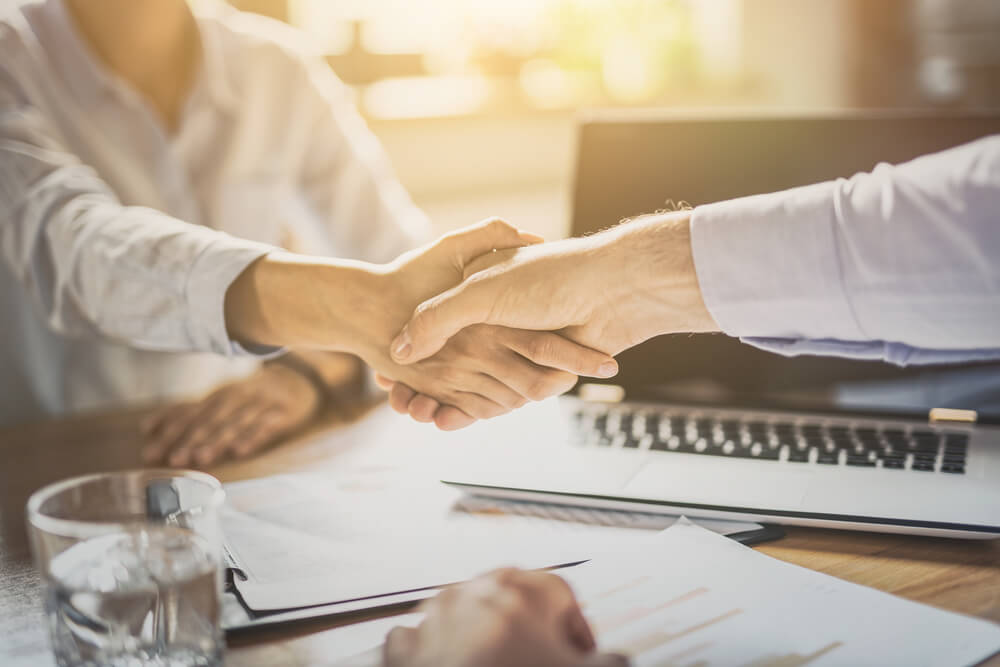 JoseNunesonx's tweet photo. Bom dia, para os nossos amigos, os nossos #clientes e #parceiros, a nossa #família TradebyCdA e do Grupo @CdANegocios!🌞
Estamos sempre disponíveis para as suas preocupações e para ser a sua escolha das 08h30 às 19h00!
Em https://t.co/GRHYEvWFMI, estão as melhores opções! https://t.co/YM9AcqIOuj