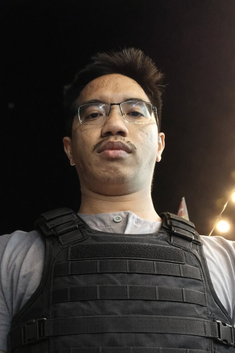 imandany99's tweet photo. Starter pack raya Klang. 🤨🤨 https://t.co/mtpOQiqXS9