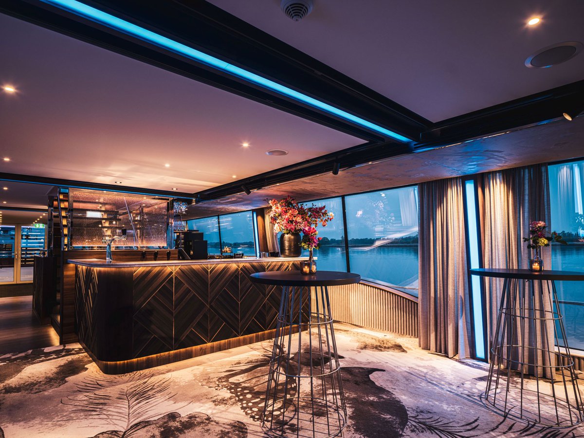 High Profile Events tweet media