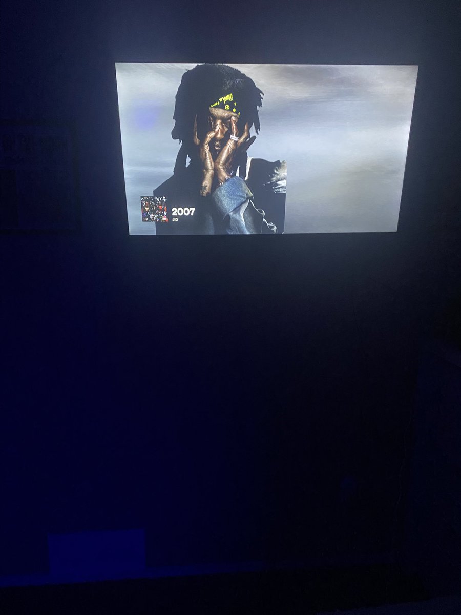 Delicious tweet media