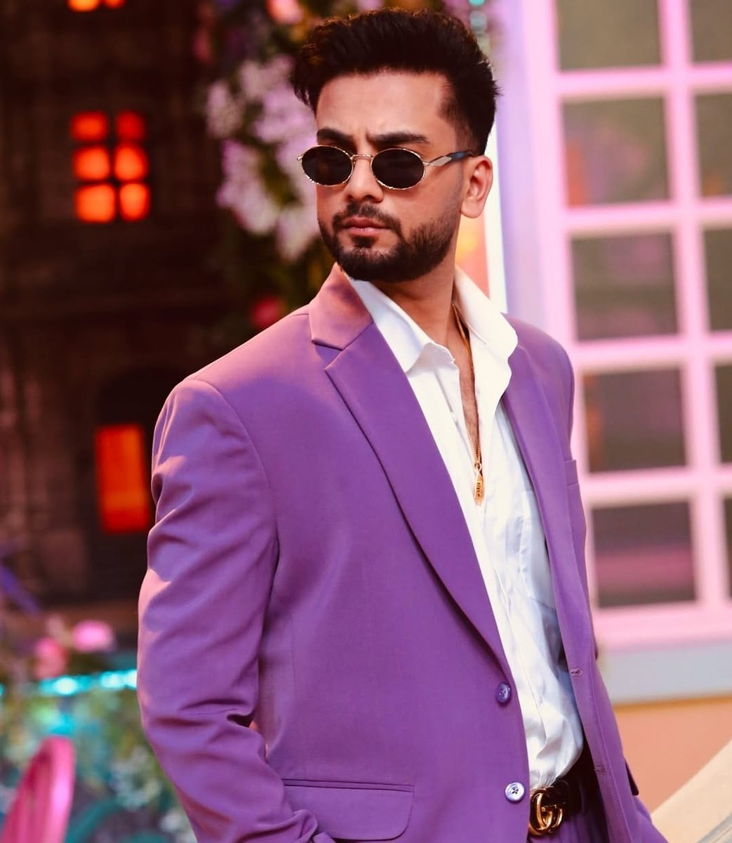 T̾o̾x̾i̾c̾ E̾l̾l̾u̾ tweet media