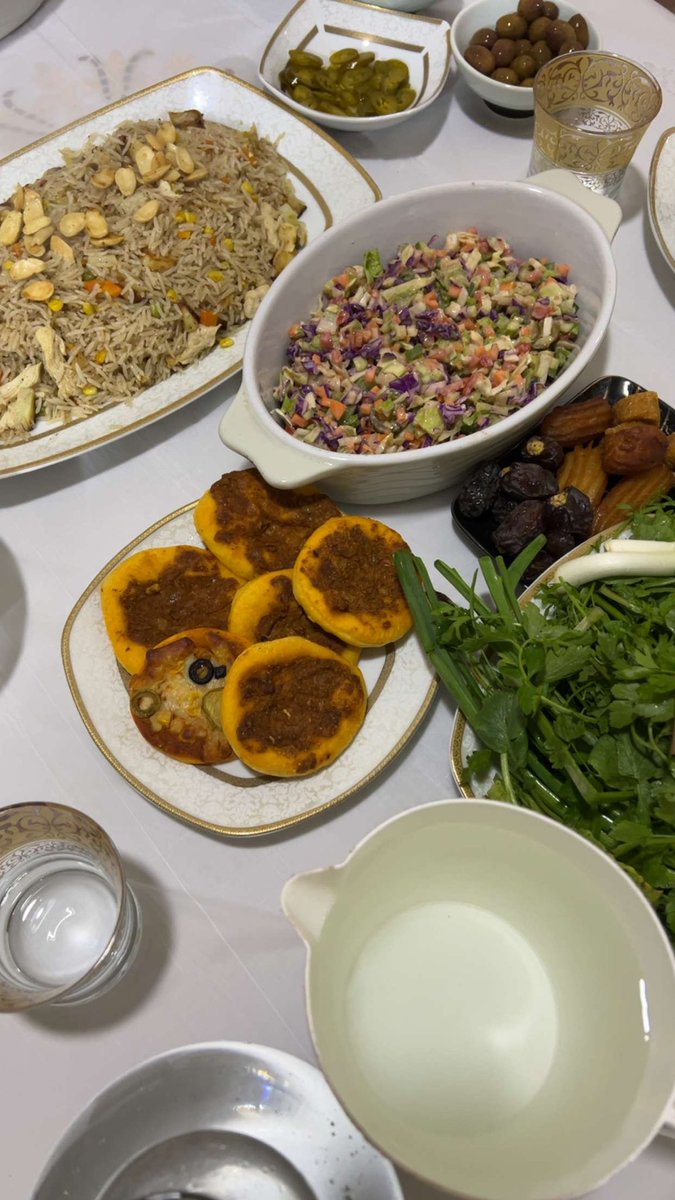 ObaisHim tweet media