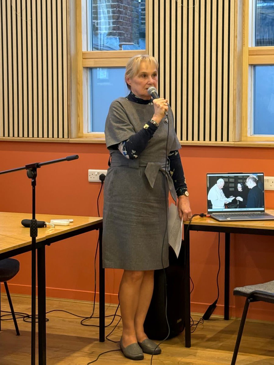 POSK Polish Centre London tweet media