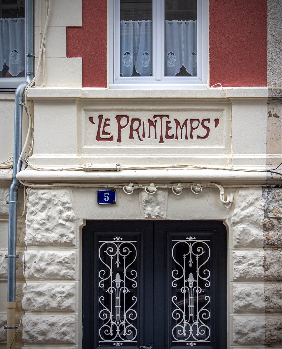 Éric Darvoy tweet media