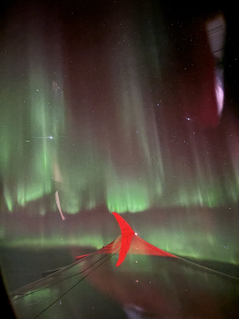 Northern Skies tweet media