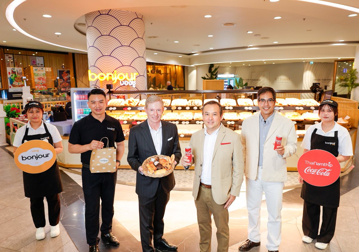 theoptimized tweet media