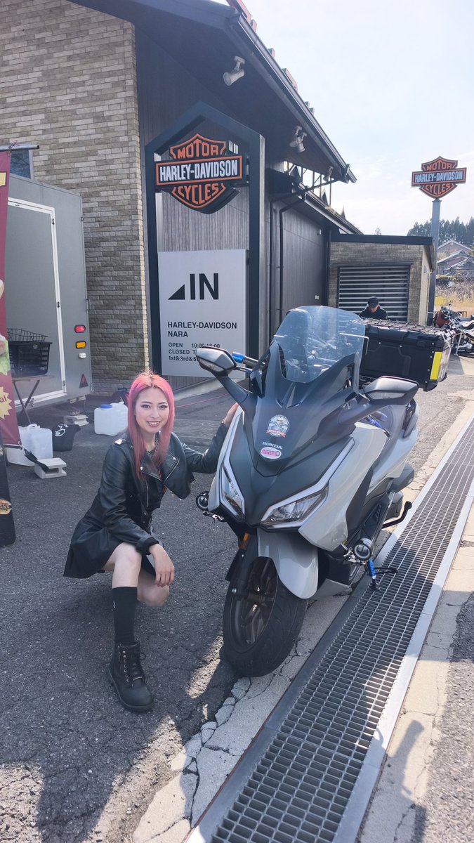 nakajun_forza's tweet photo. HARLEY-DAVIDSON奈良の
イベント終了後に📸
#ハーレーダビッドソン奈良
#AYASEN
今朝はハプニングが有ったけど、ビンゴゲームから参加ありがとうございました😊 https://t.co/FgTPf184hW