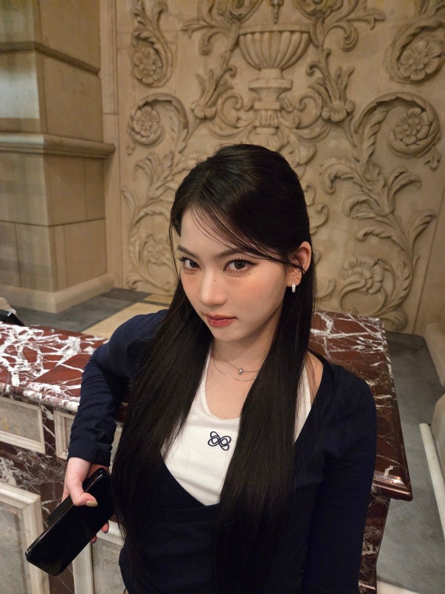 ᧔ෆ᧓ tweet media