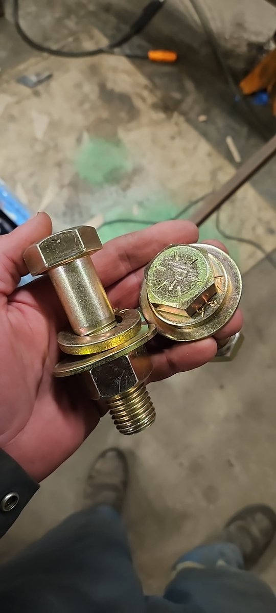 Ted Smith's Rat Rod farming page🧢 tweet media