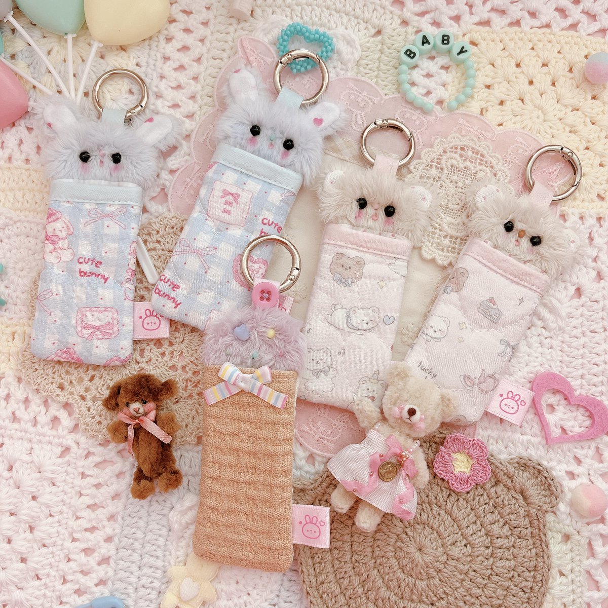 _milkymellow's tweet photo. ☆🧸.° 🅄🄿🄳🄰🅃🄴 °.💝♡
⑅
이번주 업데이트 완료❣︎ 증명사진을 넣을 수 있는 포토 홀더와 립밤을 넣을 수 있는 립밤 홀더를 만들어봤어요. ʕ๑•ﻌ•๑ʔ.°⑅🩷☆ https://t.co/N0KYsV7eXQ