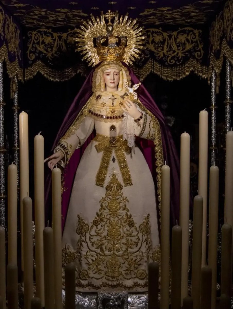 NazarenoViso's tweet photo. Viernes Nazareno.

Quedan dos semanas para el Viernes Santo.

Ave María Dolorida.
Traspasada de dolor concebida. https://t.co/7IzYby7hL5