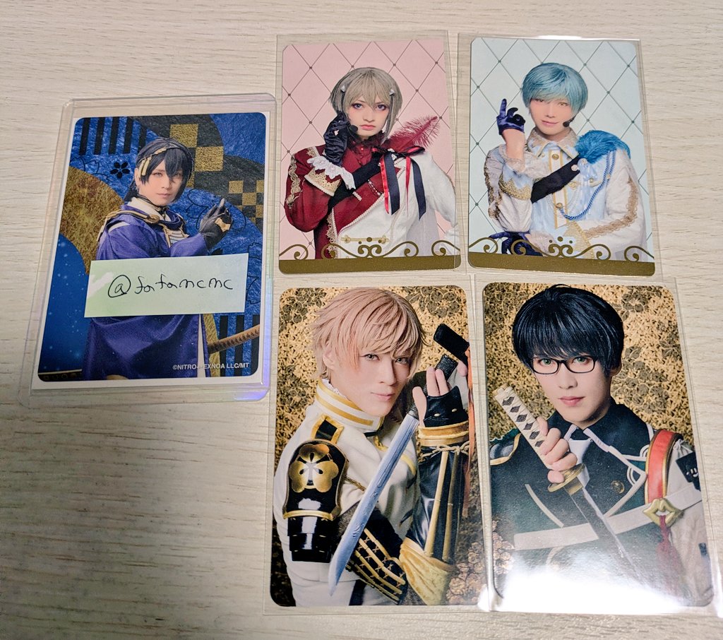 シュイ tweet media