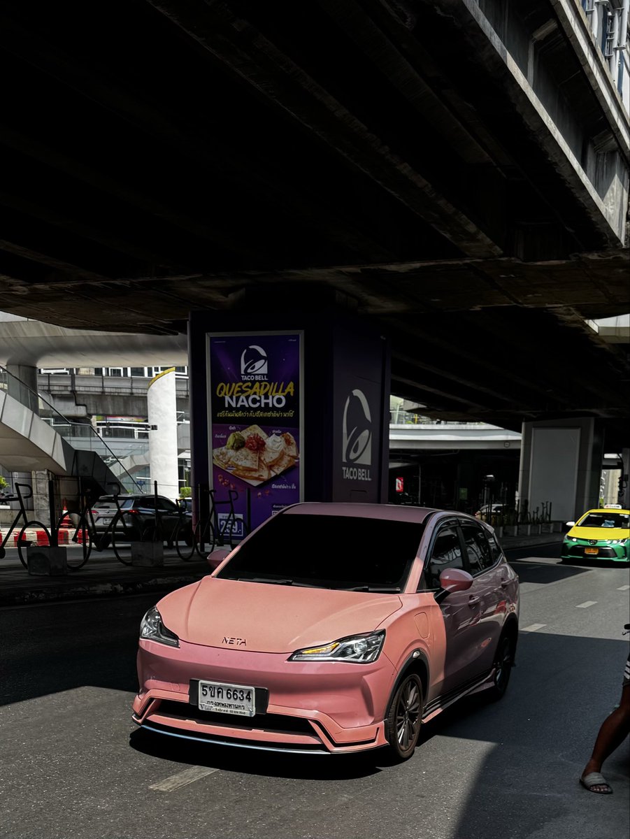 ふらの tweet media