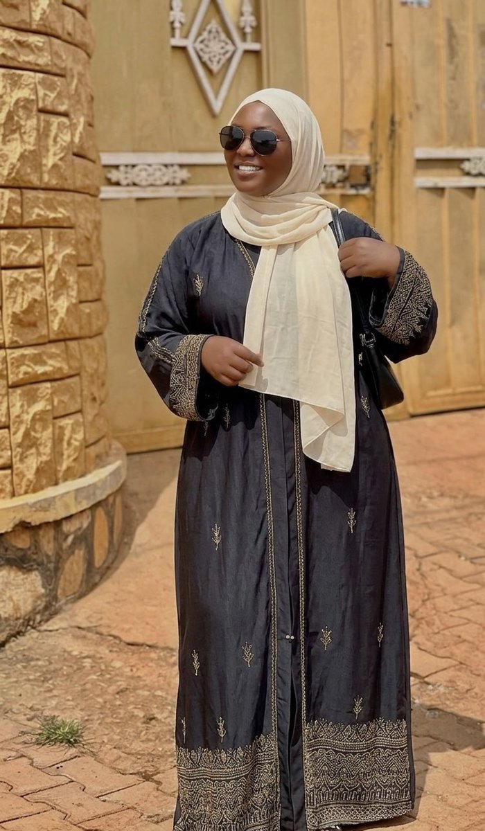 komugisha Peace tweet media