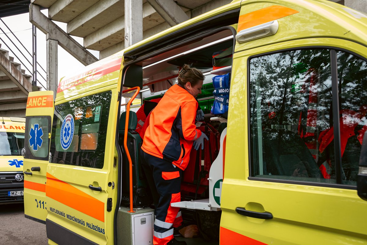 NMPdienests tweet media