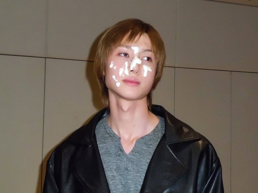 TINTINDAY크크 tweet media