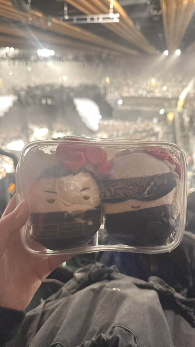 사만사 tweet media