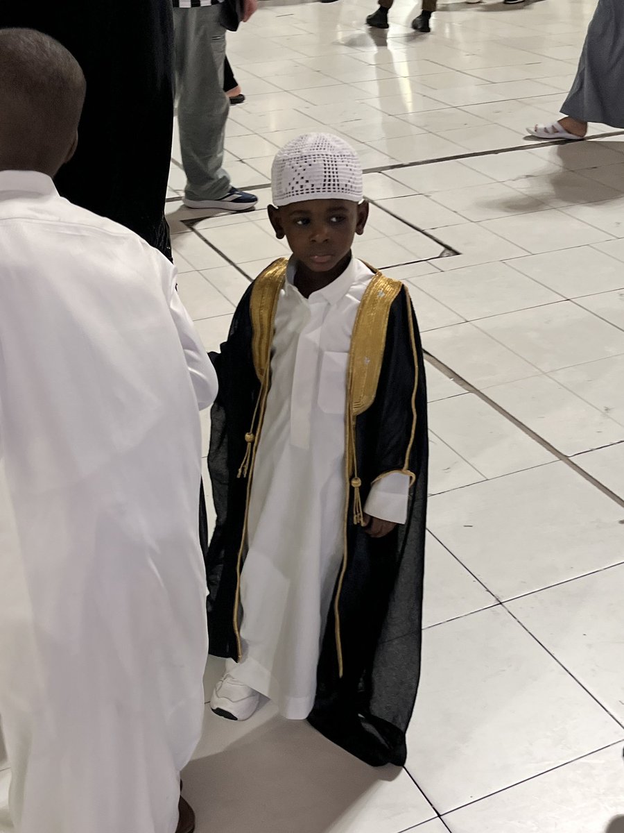 lâciz umâri tweet media