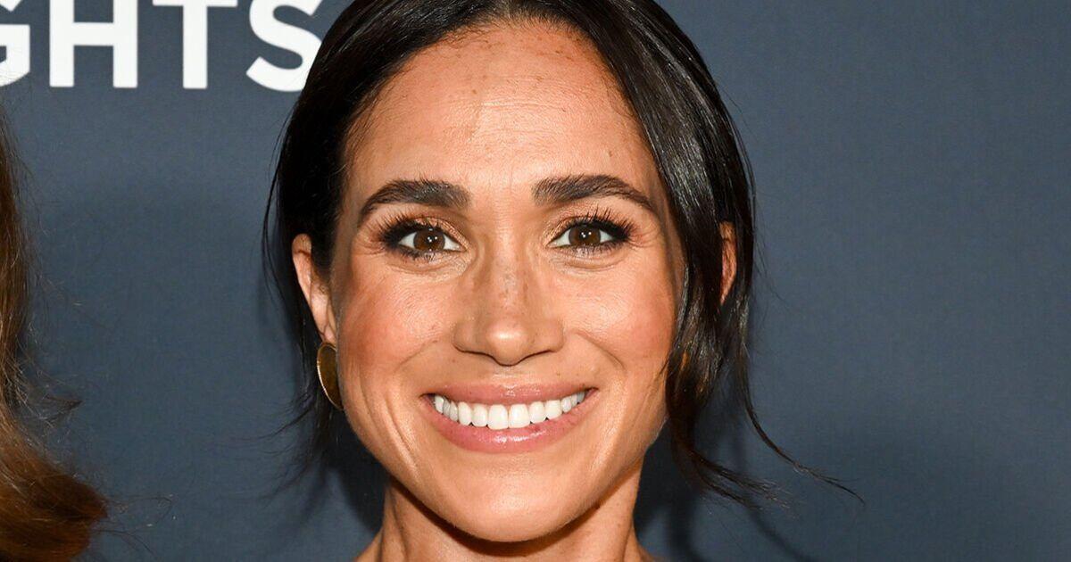 Daily Express tweet media