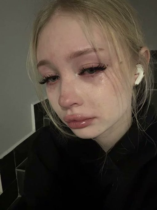 Cheveux rouges tweet media