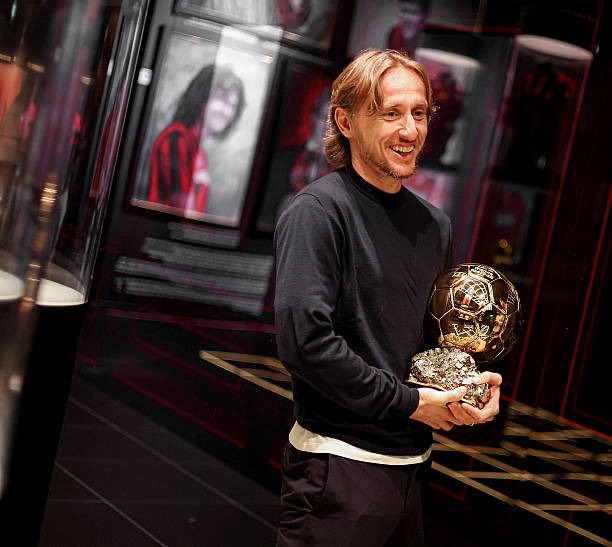 Milan Posts tweet media