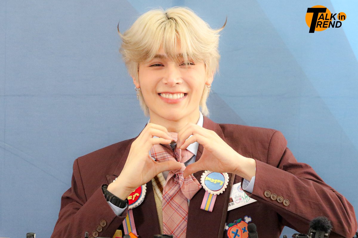 TalkinTrend tweet media