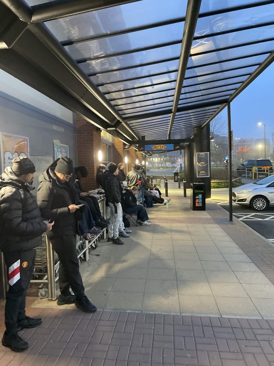 Pokemon UK PBST - Restock Alerts & News tweet media