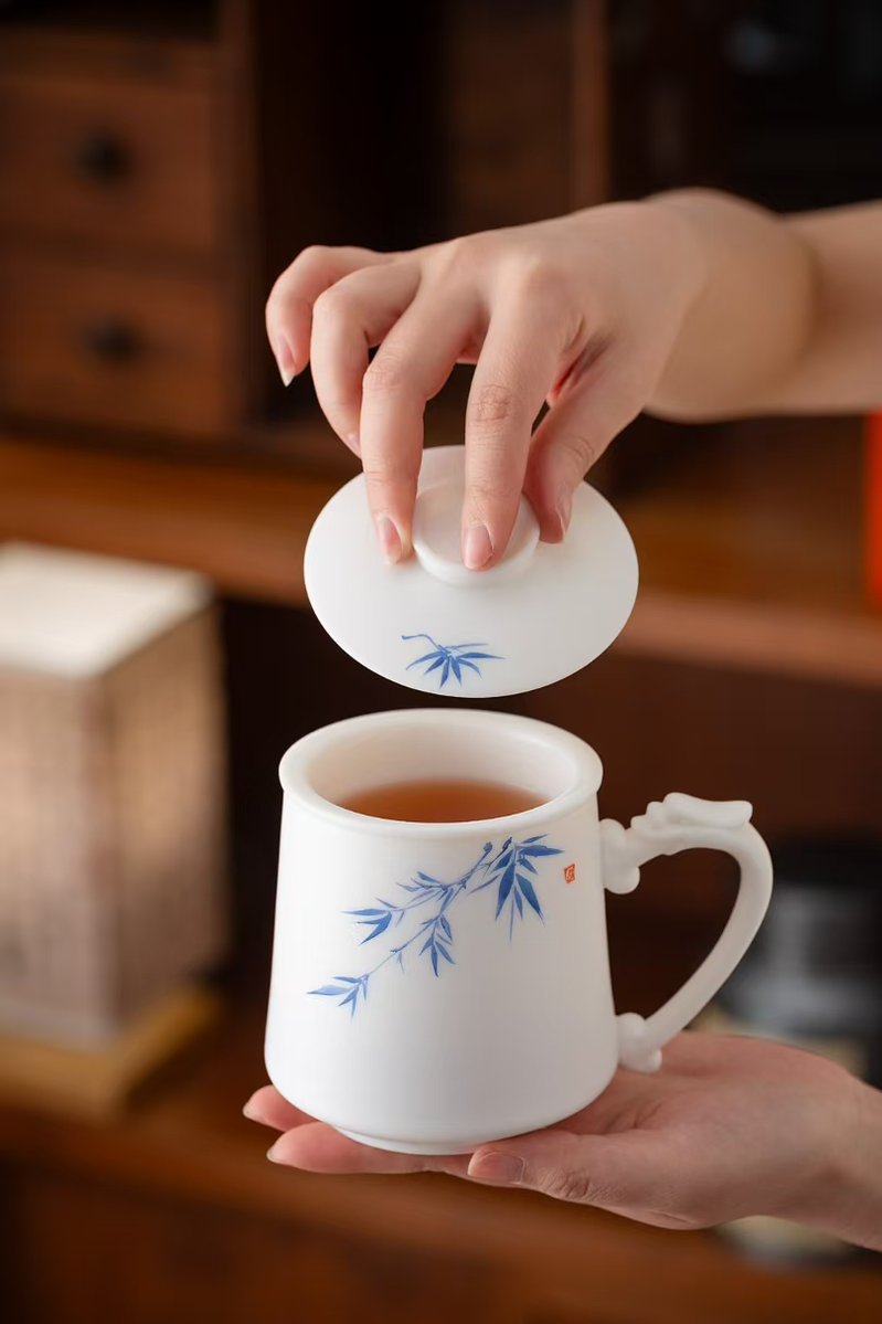 Megan Smith tweet media