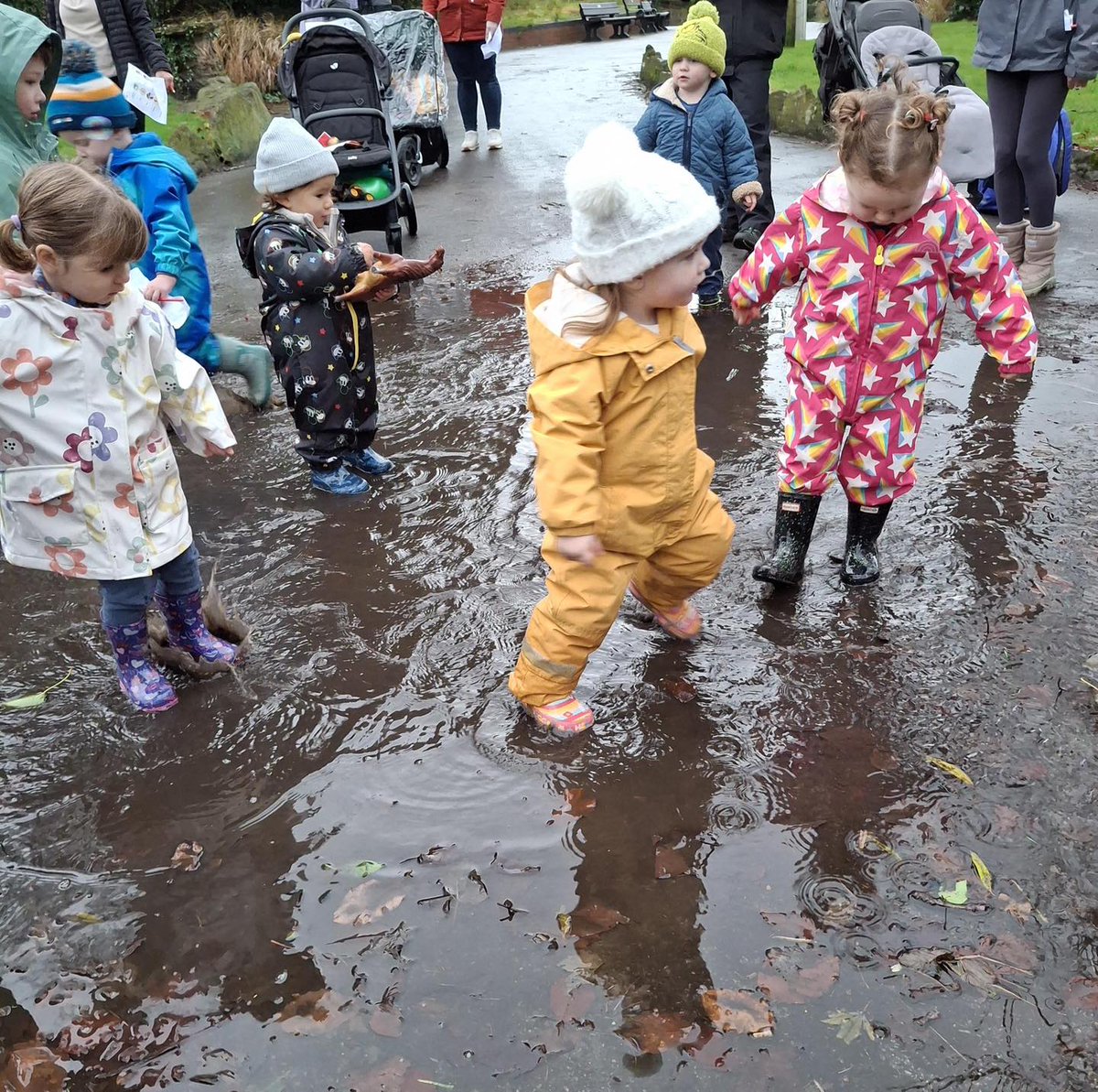 Tameside Council tweet media