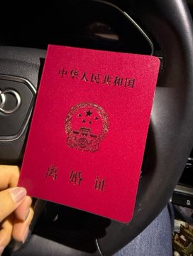 layefreemankan's tweet photo. 本人专注推特，现在是15:30分（限12小时）  给这条动态  点赞评论  222   全部Luo 照回复！不回复是小🐶📷 📷 🐶 https://t.co/g9N5h2wJLs