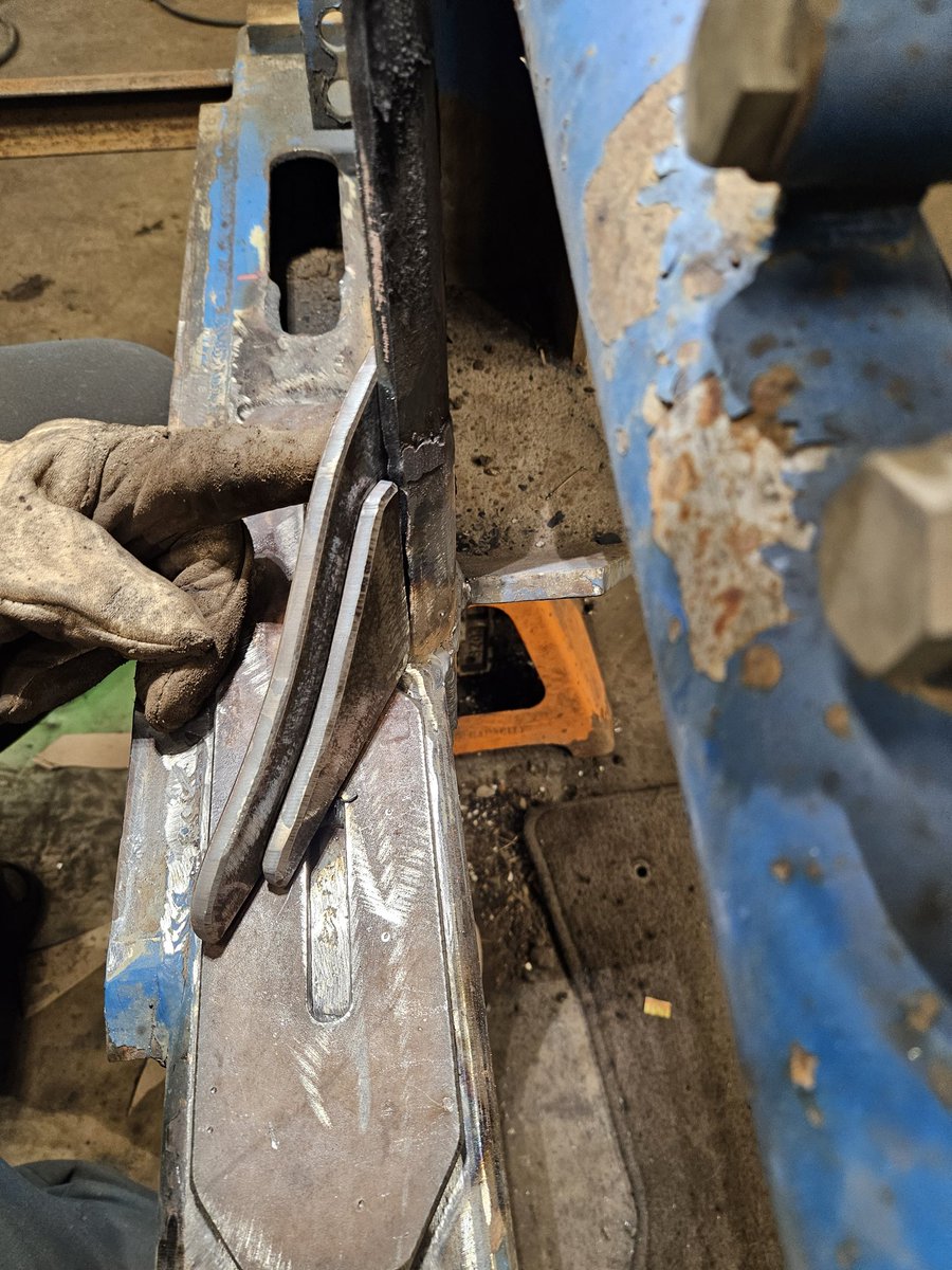 Ted Smith's Rat Rod farming page🧢 tweet media